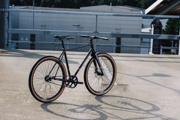 Bombtrack Complete Bike Outlaw 2017 The Fixed Gear Shop